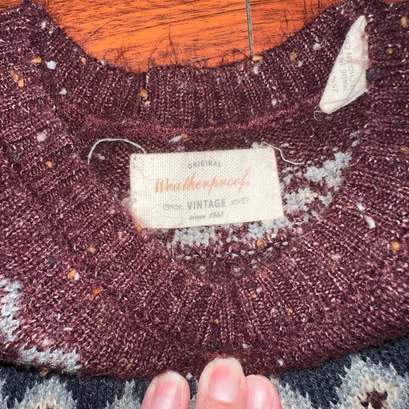 Weatherproof women’s  Maroon and Gray Patterned Crewneck Sweater - Picture 5 of 6